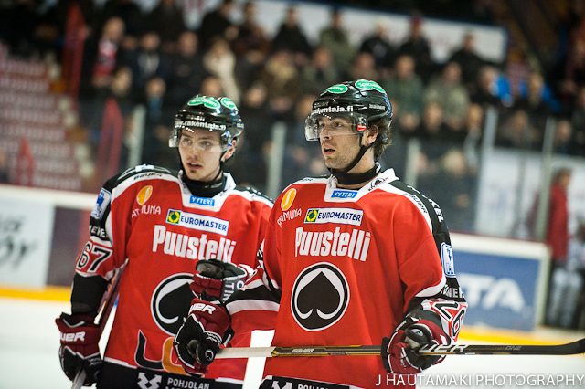 13.1.2011 - (Ässät-TPS)