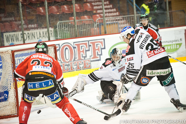 13.1.2011 - (Ässät-TPS)