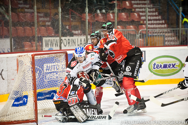 13.1.2011 - (Ässät-TPS)