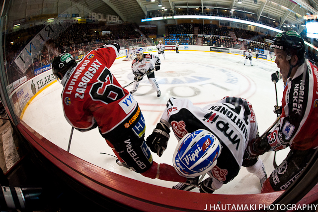 13.1.2011 - (Ässät-TPS)