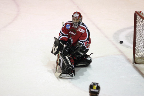 2.12.2004 - (Ässät-Kärpät)