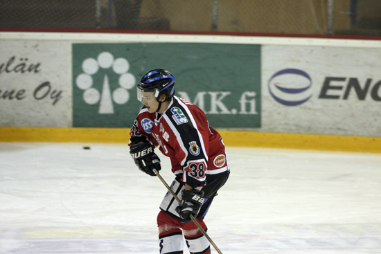 2.12.2004 - (Ässät-Kärpät)