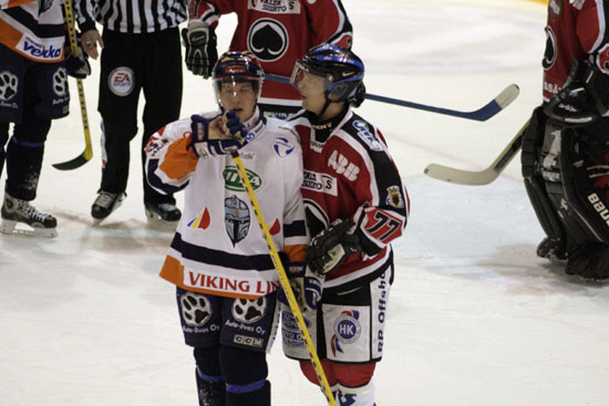 25.11.2004 - (Ässät-HPK)