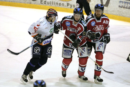 25.11.2004 - (Ässät-HPK)