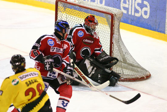 20.11.2004 - (Ässät-SaiPa)