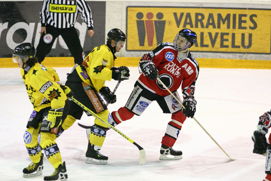 20.11.2004 - (Ässät-SaiPa)