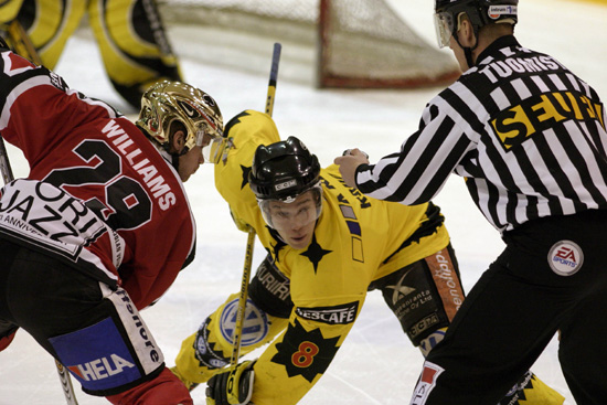 19.2.2005 - (Ässät-SaiPa)