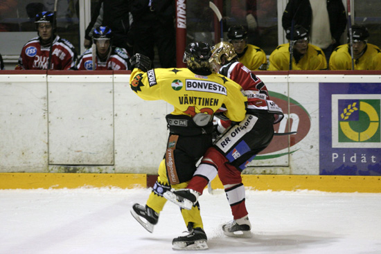 19.2.2005 - (Ässät-SaiPa)