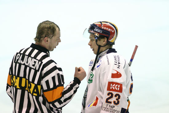 24.2.2005 - (Ässät-HPK)