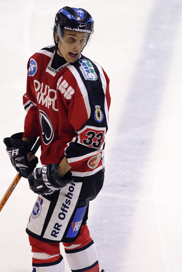 19.10.2004 - (Ässät-Lukko)