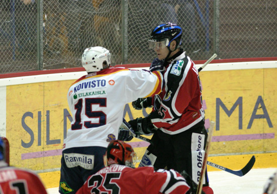 2.10.2004 - (Ässät-Jokerit)