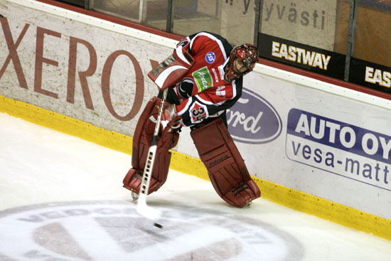 24.9.2005 - (Ässät-TPS)