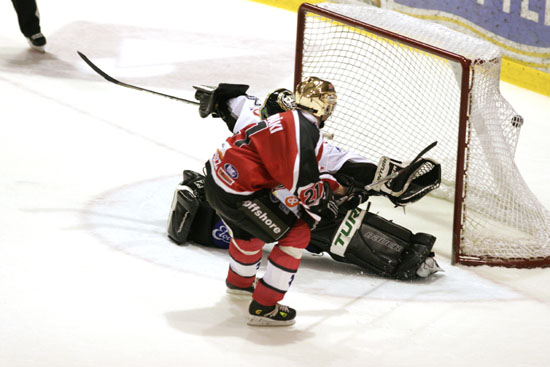 24.9.2005 - (Ässät-TPS)