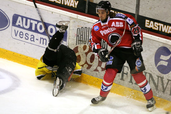 29.10.2005 - (Ässät-SaiPa)