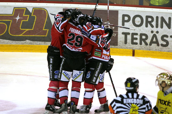 29.10.2005 - (Ässät-SaiPa)