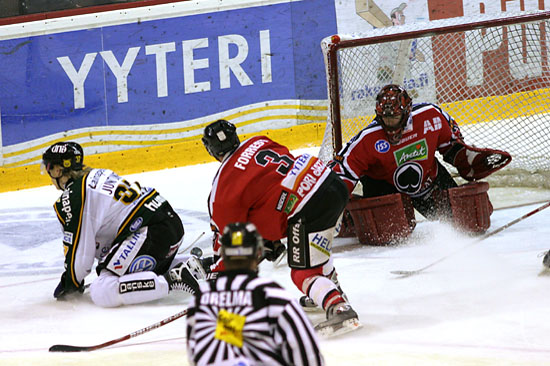 19.11.2005 - (Ässät-Ilves)