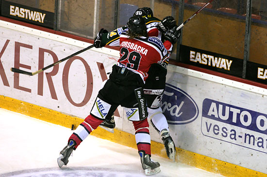 19.11.2005 - (Ässät-Ilves)