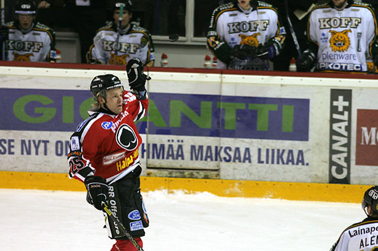 19.11.2005 - (Ässät-Ilves)