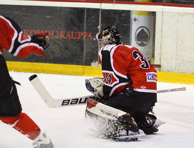 22.1.2011 - (Ässät B-TPS B)