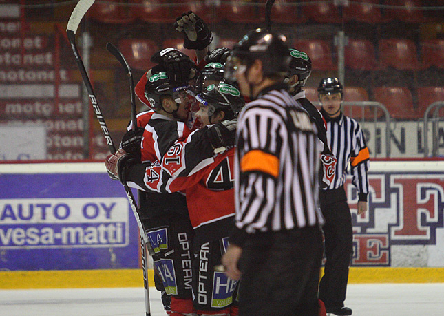 23.2.2011 - (Ässät A-HIFK A)