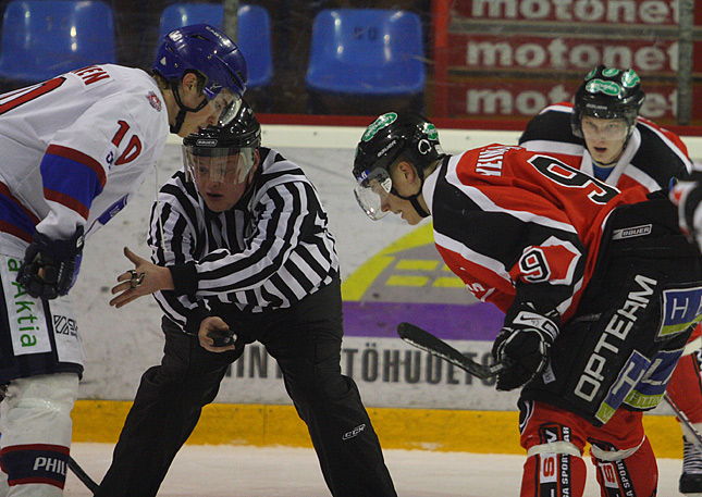 23.2.2011 - (Ässät A-HIFK A)