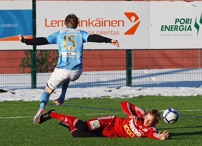15.3.2011 - (FC PoPa-FC Jazz)