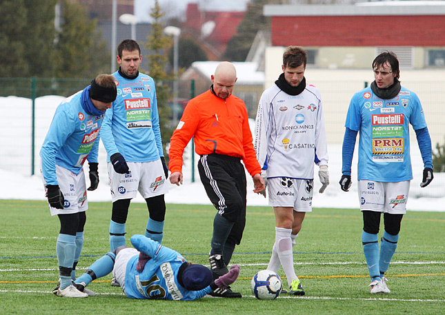 19.3.2011 - (FC PoPa-FC Hämeenlinna)