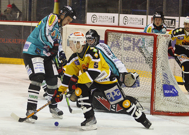 26.3.2011 - (Kärpät-RB-93)