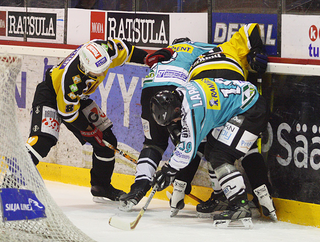 26.3.2011 - (Kärpät-RB-93)