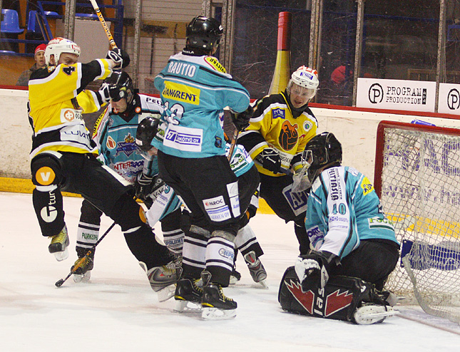 26.3.2011 - (Kärpät-RB-93)