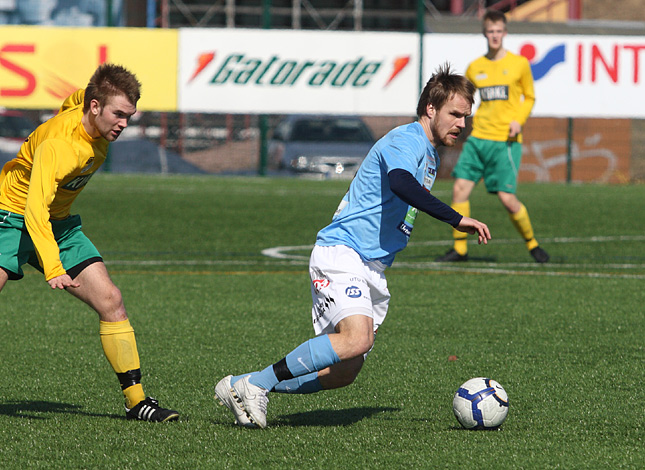 16.4.2011 - (FC PoPa-Ilves)