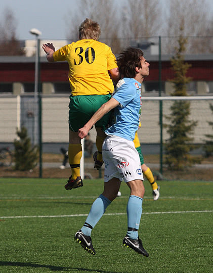 16.4.2011 - (FC PoPa-Ilves)