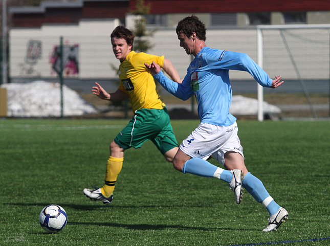 16.4.2011 - (FC PoPa-Ilves)