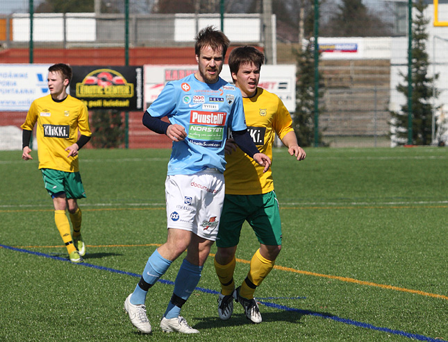 16.4.2011 - (FC PoPa-Ilves)