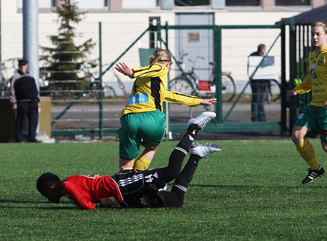 16.4.2011 - (Nice Futis-Ilves)