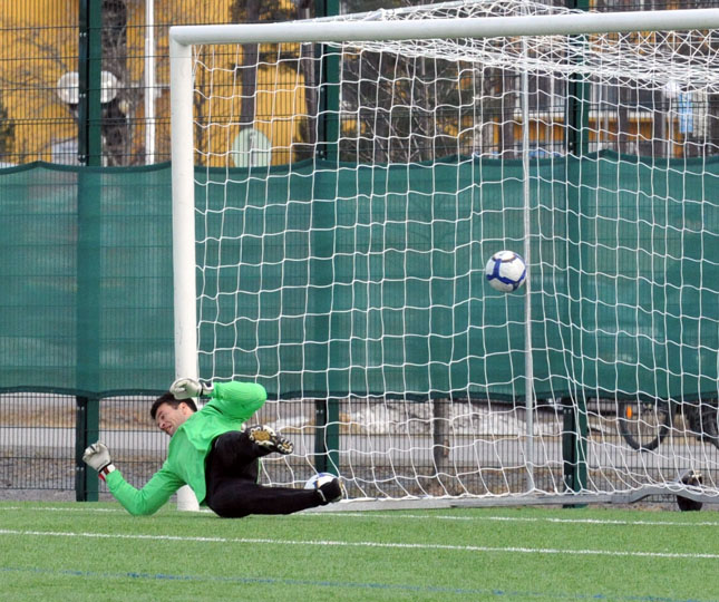 21.4.2011 - (FC PoPa-Pallo-Iirot)