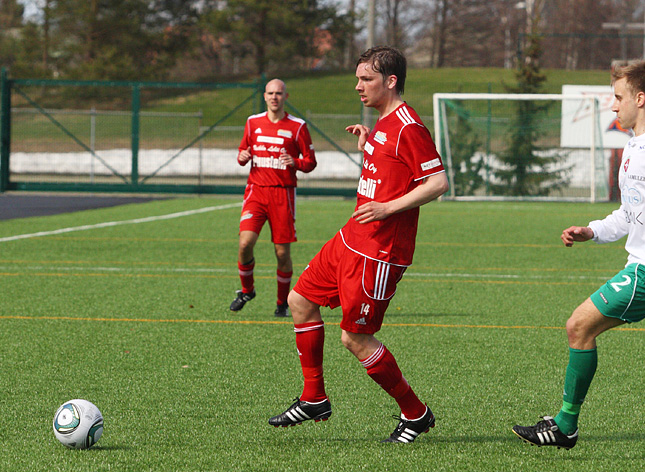 30.4.2011 - (FC Jazz-Tampereen Palloveikot)