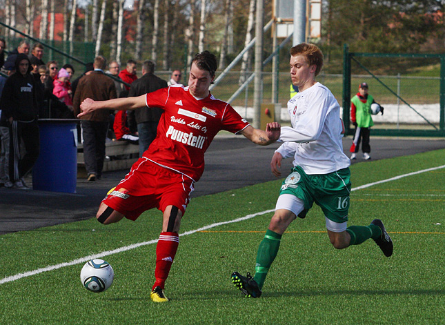 30.4.2011 - (FC Jazz-Tampereen Palloveikot)