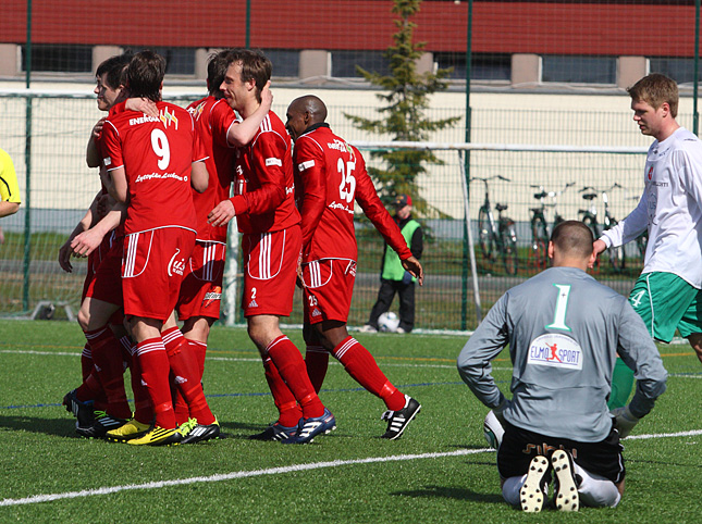 30.4.2011 - (FC Jazz-Tampereen Palloveikot)