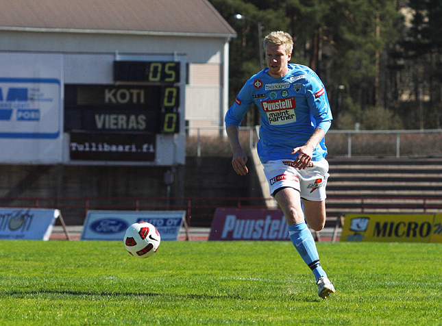 7.5.2011 - (FC PoPa-FC Hämeenlinna)