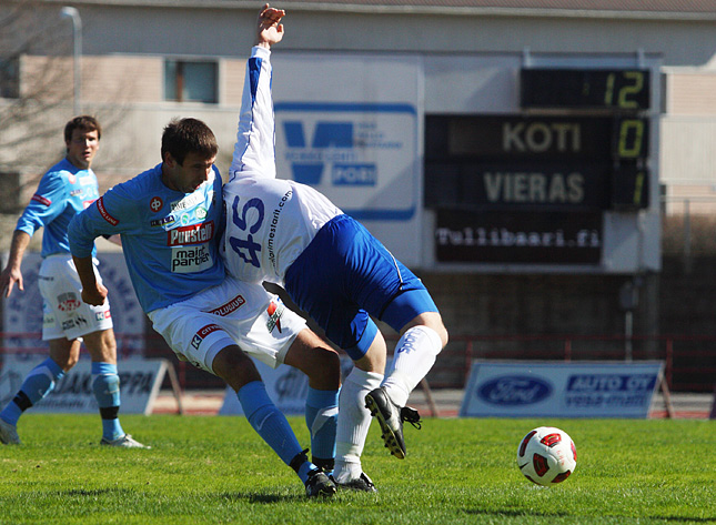 7.5.2011 - (FC PoPa-FC Hämeenlinna)