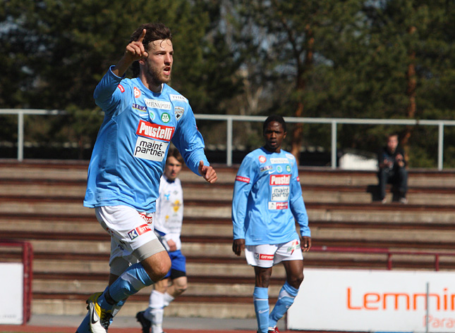 7.5.2011 - (FC PoPa-FC Hämeenlinna)