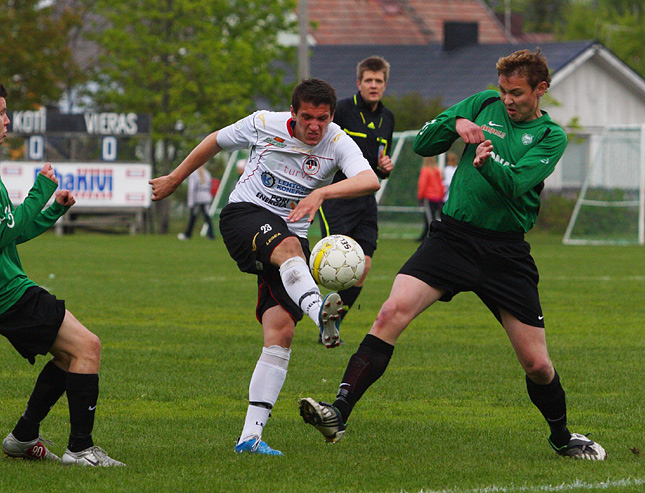 28.5.2011 - (Musan Salama-Tikkurilan Palloseura)