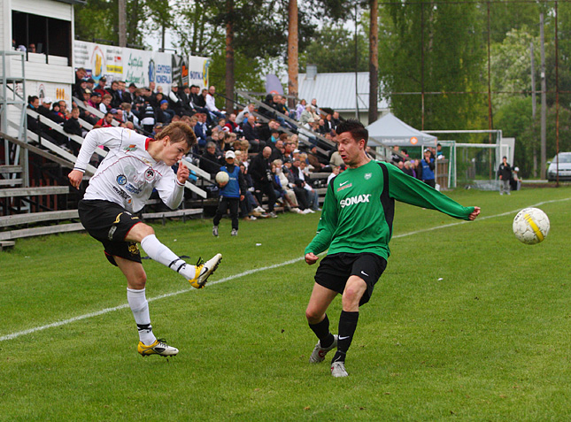 28.5.2011 - (Musan Salama-Tikkurilan Palloseura)