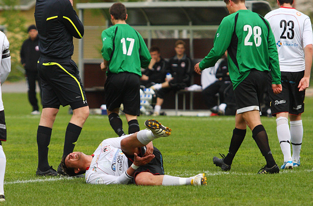 28.5.2011 - (Musan Salama-Tikkurilan Palloseura)