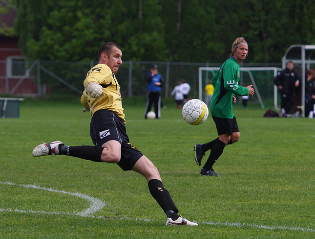 28.5.2011 - (Musan Salama-Tikkurilan Palloseura)