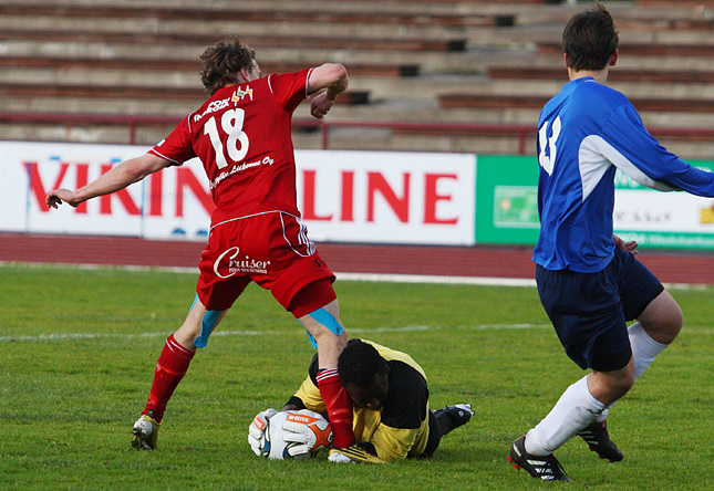 29.5.2011 - (FC Jazz-Turun Toverit)