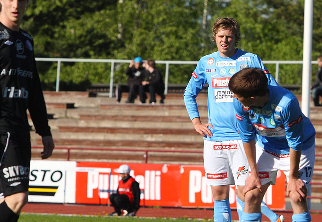 30.5.2011 - (FC PoPa-FC Lahti)