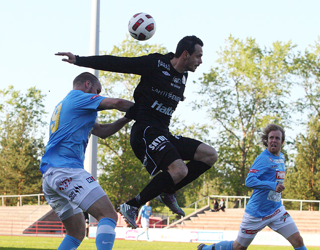 30.5.2011 - (FC PoPa-FC Lahti)