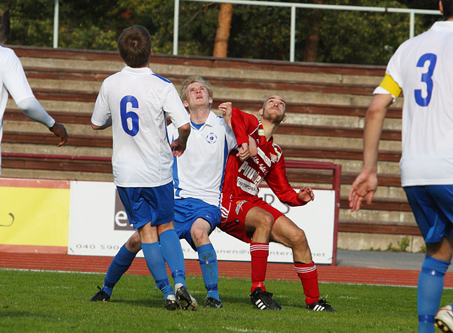 2.6.2011 - (FC Jazz-Lohjan Pallo)